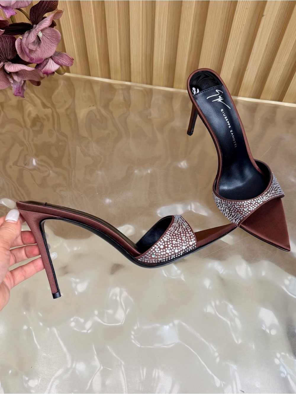 Giuseppe Zanotti Brown Pointed Crystal-Embellished Mules - Picture 8 of 10